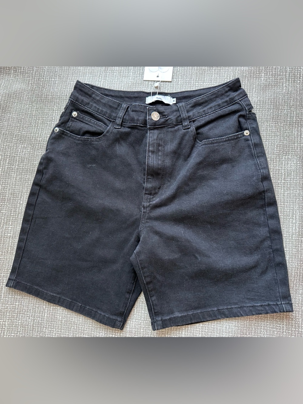 Artika Women’s Black Denim Bermuda Shorts Size Medium NWT Booty Cutout Waist